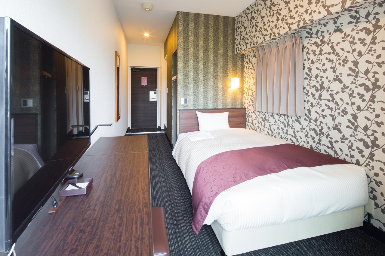 Ai Hotel Yokohama Йокогама Екстер'єр фото