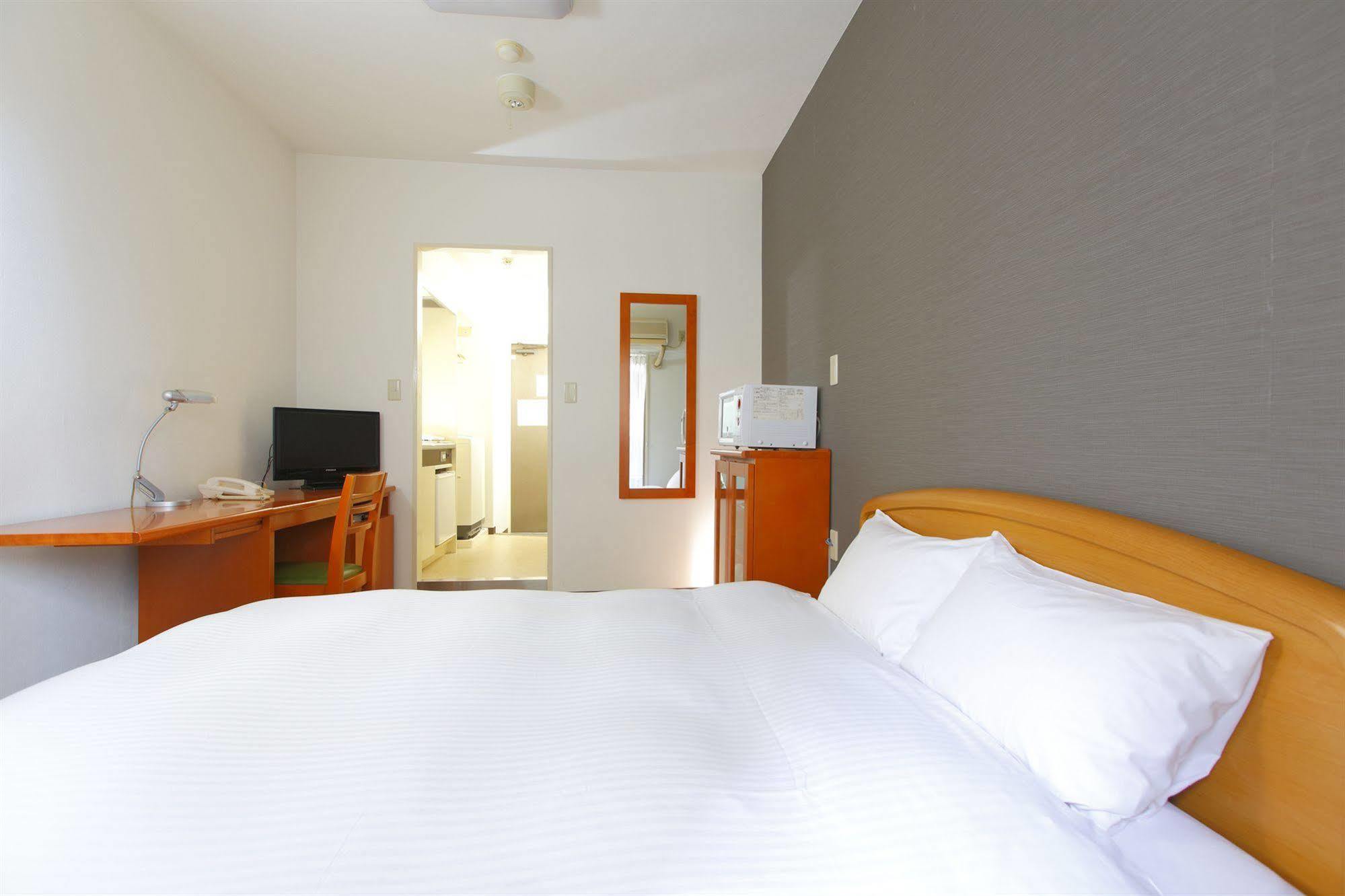 Ai Hotel Yokohama Йокогама Екстер'єр фото